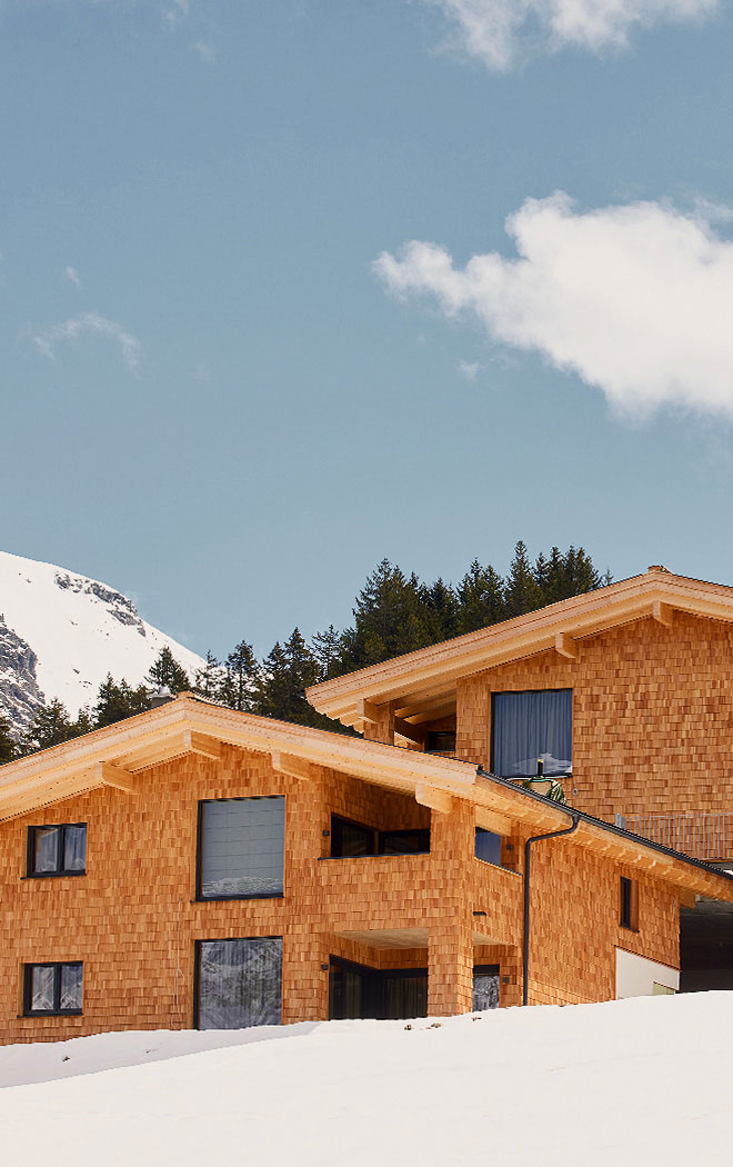 Moderne Chalets in den Gargeller Bergen im Montafon